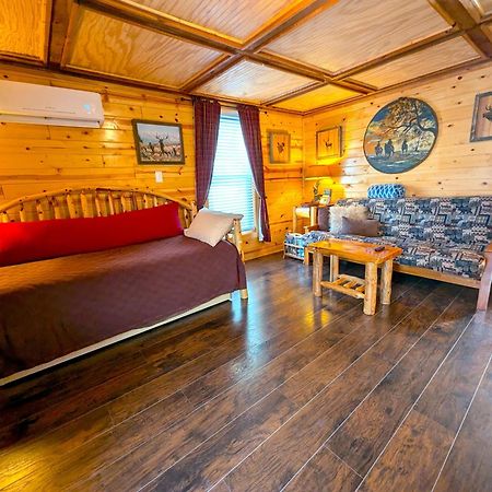 Yellowstone Treasure Guesthouses On The River Гардінер Екстер'єр фото